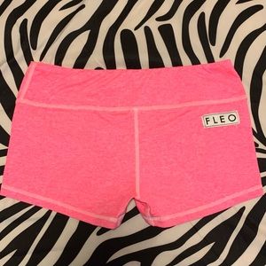 Fleo Shorts